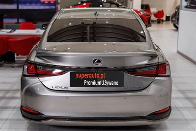 Lexus ES 300h F Sport Edition