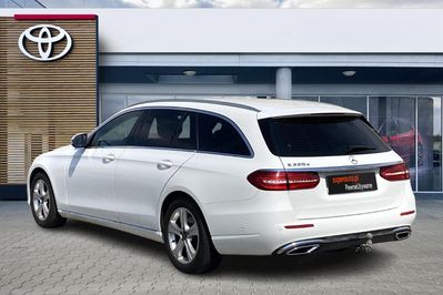 Mercedes Klasa E E 220 d  9G-TRONIC
