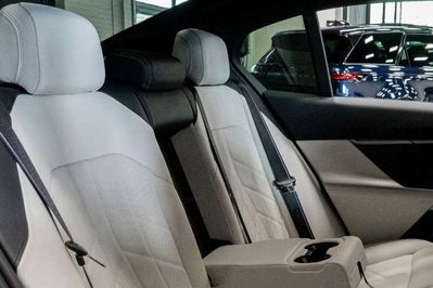 BMW Seria 5 530e xDrive M Sport