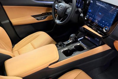 Lexus NX 350h Prestige AWD