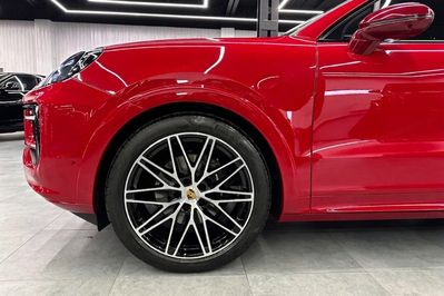 Porsche Cayenne Coupe Black Edition