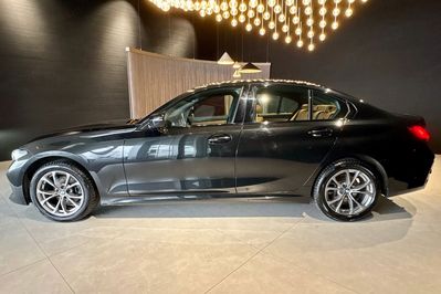 BMW Seria 3 318i aut