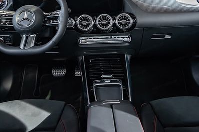 Mercedes GLA 200 AMG Line