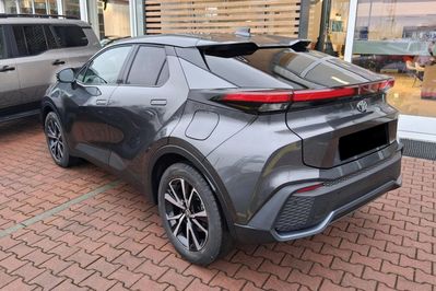 Toyota C-HR Style 2.0 Hybrid Dynamic Force Plug-in