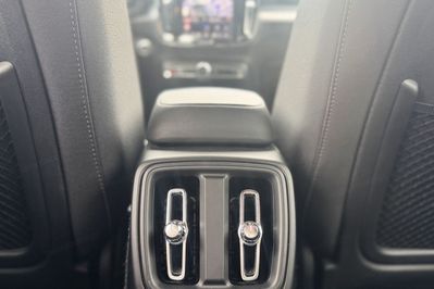 Volvo XC40 B3 Core
