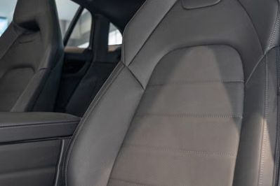 Porsche Panamera 4