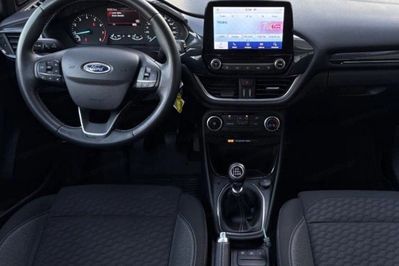 Ford Puma 1.0 EcoBoost Titanium