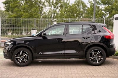 Volvo XC40 B3 Plus Dark