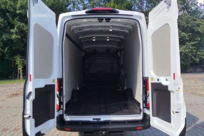 Ford Transit L4H3