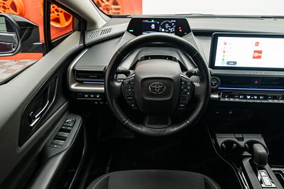 Toyota Prius 2.0 Plug-in Hybrid Prestige
