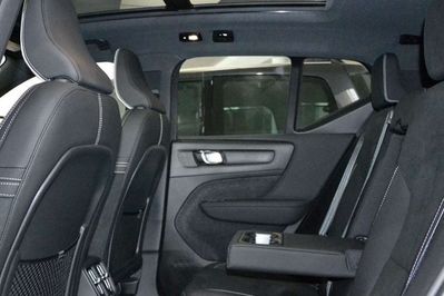 Volvo XC40 B4 Ultra Black Edition