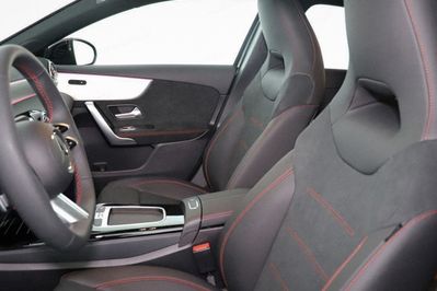 Mercedes Klasa A 220 4-Matic AMG Line
