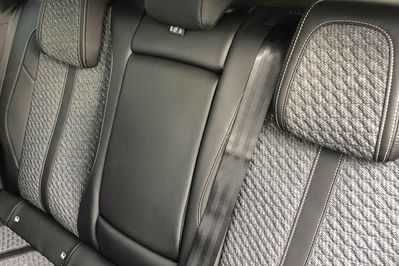 Peugeot 308 Allure EAT8 1.5 BlueHDi