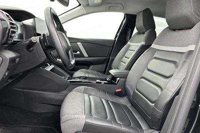 Citroen C4 Shine 1.5 BlueHDI EAT8