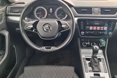 Skoda Superb 1.5 TSI Ambition DSG