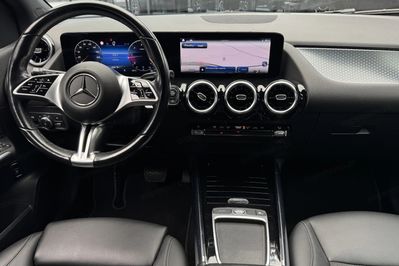 Mercedes Klasa B 220 d Progressive 8G-DCT