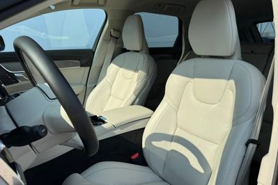 Volvo V90 T6 AWD Plug-In Hybrid Plus Dark aut