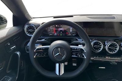 Mercedes CLA 200 AMG Line