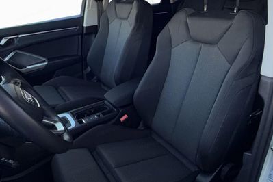 Audi Q3 35 TFSI mHEV S-Line S tronic