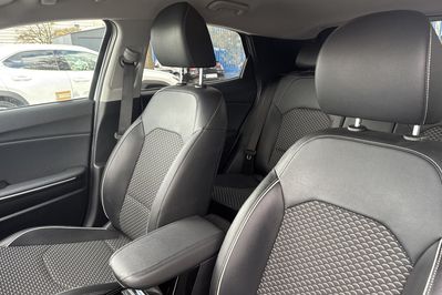 Kia XCeed L 1.5 T-GDI  DCT