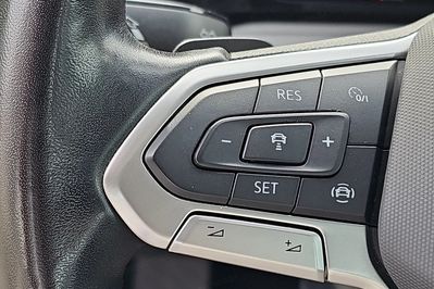 Volkswagen Golf eTSI EVO Life DSG