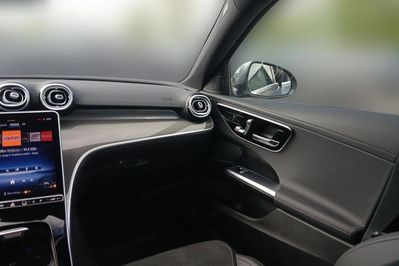 Mercedes Klasa C 220 d 4MATIC AMG Line
