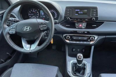 Hyundai i30 1.0 T-GDI Classic +