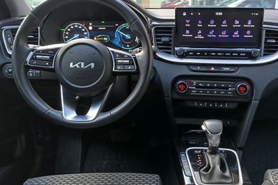 Kia XCeed 1.6 GDI PHEV L Business Line DCT