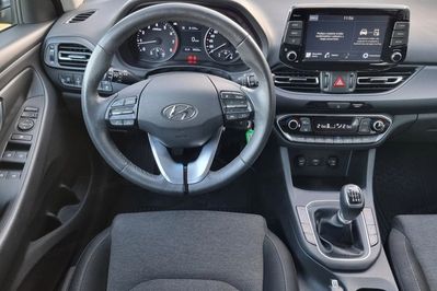 Hyundai i30 1.5 T-GDI 48V Smart