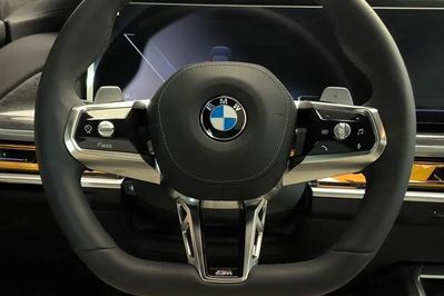 BMW Seria 7 740d xDrive M Sport
