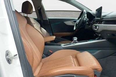 Audi A4 40 TFSI mHEV quattro S tronic