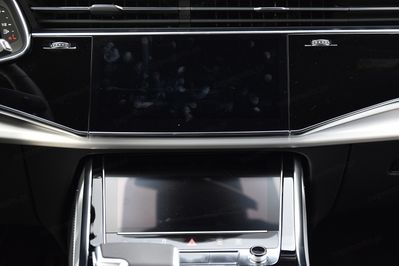 Audi Q8 TFSI e quattro