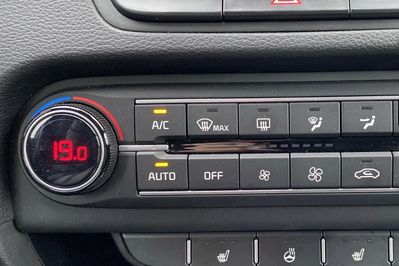 Kia XCeed 1.6 T-GDI L Business Line DCT