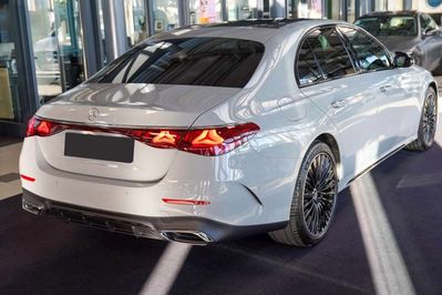 Mercedes Klasa E 220 d 4-Matic AMG