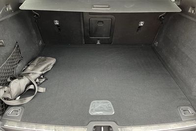 Volvo XC60 B5 B AWD Ultra Dark
