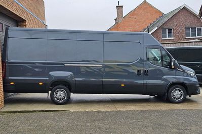 Iveco Daily 35S18 HI-MATIC 16m3 L4h2