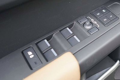 Land Rover Defender 110 3.0 D350 X-Dynamic SE