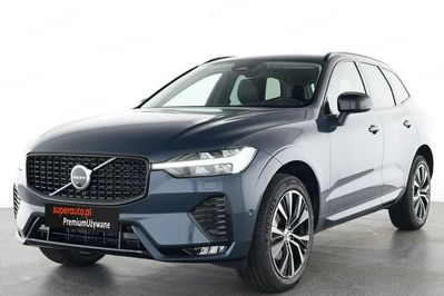 Volvo XC60 B5 B AWD Ultra Dark