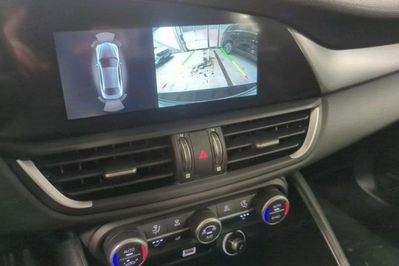 Alfa Romeo Giulia 2.0 Turbo Veloce Q4 aut