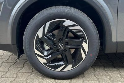 Nissan Qashqai N-Connecta Xtronic 1.3 DIG-T mHEV