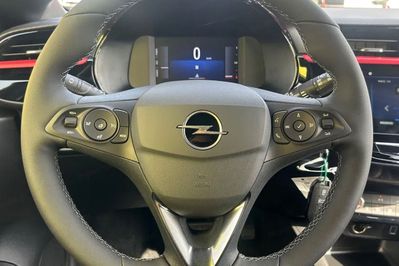 Opel Corsa Yes  1.2 T mHEV eDCT