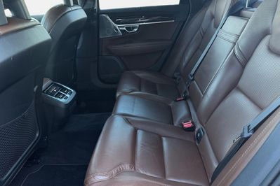 Volvo S90 D5 AWD Geartronic Inscription