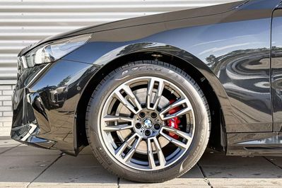 BMW Seria 5 Touring 520d xDrive M Sport