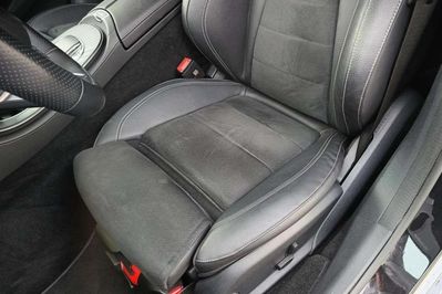 Mercedes E Klasa 220 d 4-Matic AMG