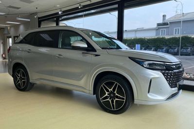 DFSK E5 Prestige 1.5  PHEV E-CVT