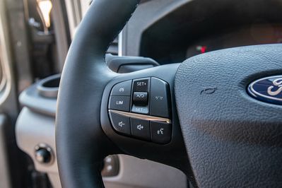 Ford Transit 350 L3H2 Trend A8