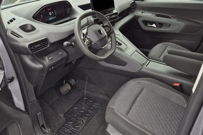 Peugeot Rifter Long L2H1 MPV Allure AT8