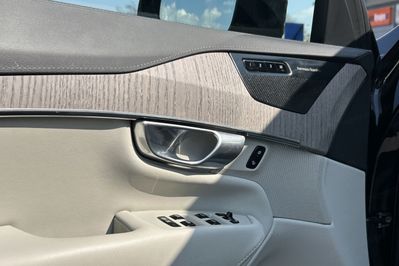 Volvo XC90 B5 B AWD Plus Dark 7os.