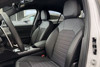 Alfa Romeo Giulia 2.0 Turbo Super aut