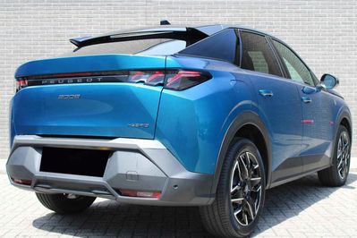 Peugeot 3008 GT Exclusive e-DCS6 1.2 mHEV